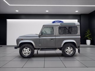 LAND ROVER Defender 90 2.2 td SW