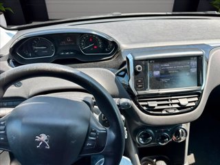 PEUGEOT 208 5p 1.2 puretech Active 82cv